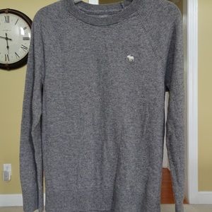 Abercrombie & Fitch Sweater